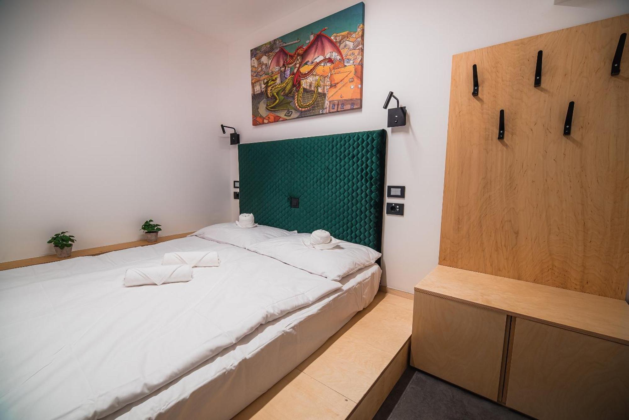 Dragons Dream Hostel Любляна Стая снимка