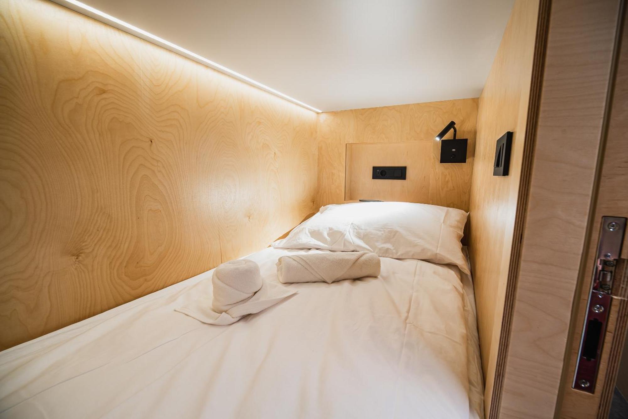 Dragons Dream Hostel Любляна Стая снимка